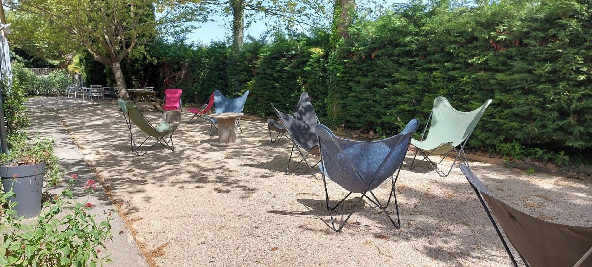 Malaucène Chambres D'Hotes Aux Tournesols מראה חיצוני תמונה
